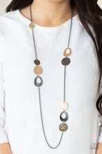 Load image into Gallery viewer, Gallery Guru Black Necklace