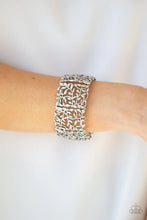 Load image into Gallery viewer, Verdantly Vintage Silver Bracelet