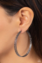 Load image into Gallery viewer, Candescent Curves Black Hoop Earrings