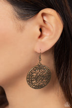 Load image into Gallery viewer, Dubai Décor Brass Earrings