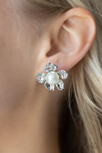 Load image into Gallery viewer, Apple Blossom Pearls White Post Earrings