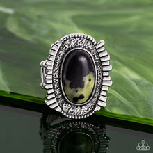 Load image into Gallery viewer, Terrazzo Trendsetter Green Ring