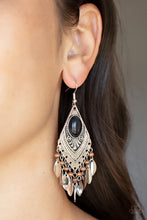 Load image into Gallery viewer, Earthy Etiquette Black Earrings