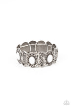 Load image into Gallery viewer, Versailles Vineyard White Bracelet