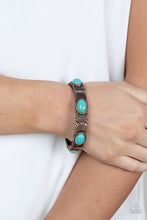 Load image into Gallery viewer, Desert Skyline Copper Bracelet