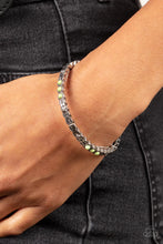 Load image into Gallery viewer, Living in the Pasture Green Bracelet