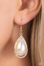 Load image into Gallery viewer, Effortless Elegance Gold Earrings