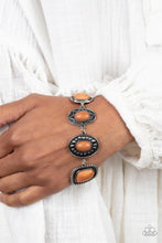 Load image into Gallery viewer, Taos Trendsetter Brown Bracelet