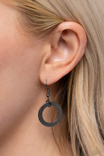 Load image into Gallery viewer, Uptown Links Black Necklace