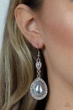Load image into Gallery viewer, Elite Elegance Silver Earrings