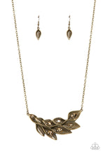 Load image into Gallery viewer, Enviable Elegance Brass Necklace
