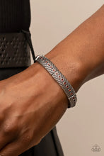 Load image into Gallery viewer, Risk Taking Twinkle Brown Bracelet