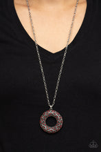 Load image into Gallery viewer, Wintry Wreath Red Necklace