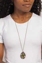 Load image into Gallery viewer, Blissfully Bohemian Green Necklace