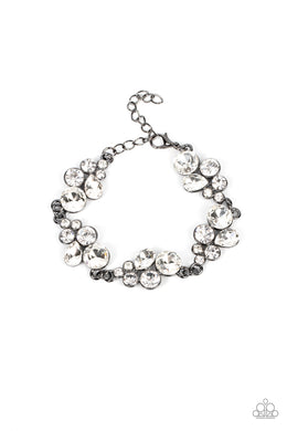 Duchess Dowry Black Bracelet