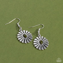 Load image into Gallery viewer, Delectably Daisy Green Earrings