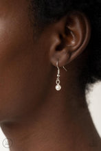 Load image into Gallery viewer, Rumored Romance White Choker