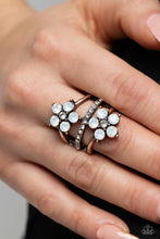 Load image into Gallery viewer, Precious Petals Copper Ring