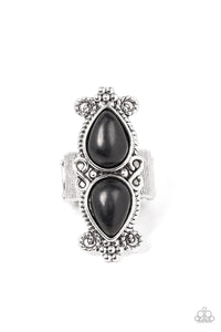 Adobe Garden Black Ring