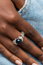 Load image into Gallery viewer, Selfie Status Blue Skinny Band Ring