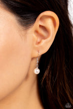 Load image into Gallery viewer, Perennial Pinnacle White Necklace