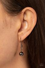 Load image into Gallery viewer, Metro Milestone Black Necklace
