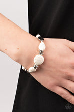 Load image into Gallery viewer, Mesa Vista White Bracelet