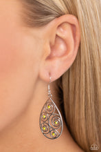 Load image into Gallery viewer, Billowy Bliss Green Earrings