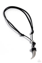 Load image into Gallery viewer, Show Your Claws Black Urban Necklace