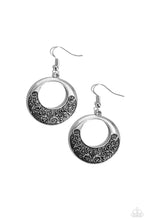 Load image into Gallery viewer, Secret Vineyards Silver Earrings