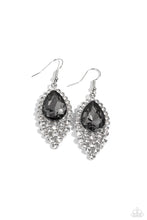 Load image into Gallery viewer, Glorious Glimmer Silver Earrings