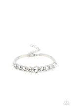 Load image into Gallery viewer, Lusty Luster White White Bracelet