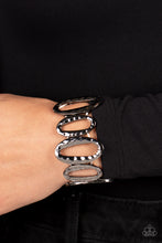 Load image into Gallery viewer, Homestead Heirloom Black Bracelet