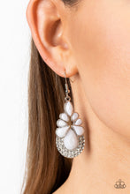 Load image into Gallery viewer, Beachfront Formal White Earrings