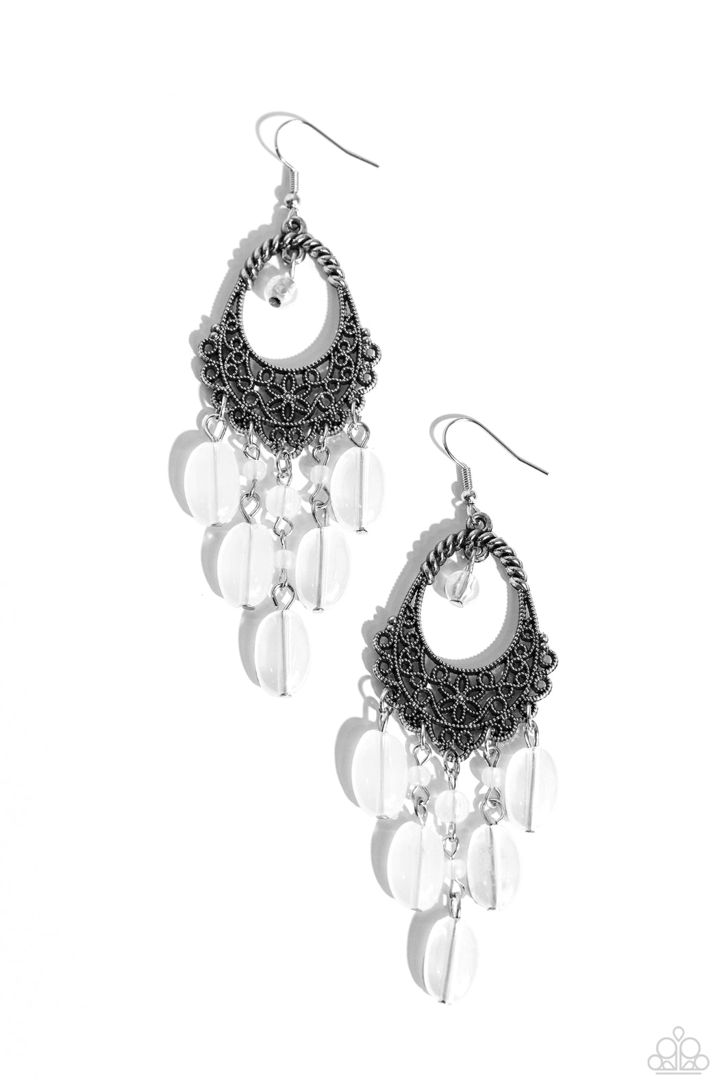 Botanical Escape White Earrings