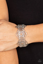 Load image into Gallery viewer, Baroque Bouquet Silver Bracelet