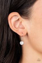 Load image into Gallery viewer, Flash Mob Flicker Silver Choker