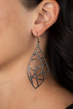 Load image into Gallery viewer, Geo Grid Black Earrings