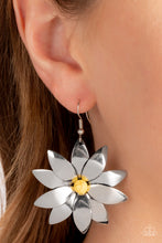 Load image into Gallery viewer, Pinwheel Prairies Yellow Earrings