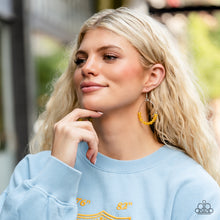 Load image into Gallery viewer, Catch a Breeze Yellow Earrings