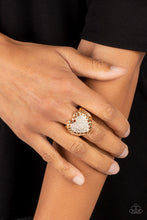 Load image into Gallery viewer, Romantic Escape Gold Ring