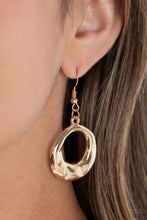Load image into Gallery viewer, Tectonic Treasure Gold Necklace