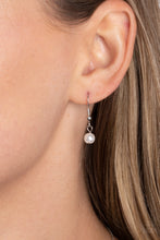 Load image into Gallery viewer, Pearls Before VINE Silver Necklace