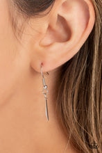 Load image into Gallery viewer, Striking Sheen Silver Necklace