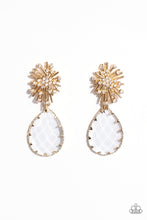 Load image into Gallery viewer, Stellar Shooting Star Gold Earrings