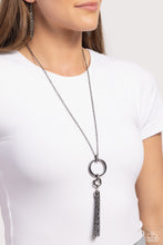 Load image into Gallery viewer, Tassel Tune Black Necklace