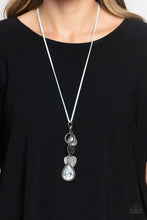 Load image into Gallery viewer, Casanova Clique Blue Necklace