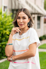 Load image into Gallery viewer, Glimpses of Malibu Fashion Fix Set October 2023 (G41)