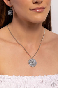 Gilded Guide Silver Necklace