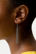 Load image into Gallery viewer, Subtle Season Silver Necklace